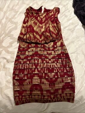 Xscape Red and Gold Sleeveless Patterned Mini Dress
